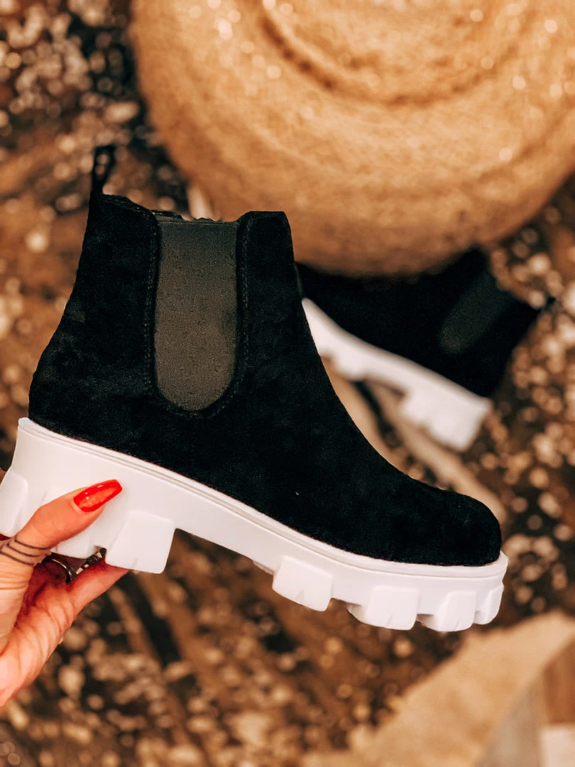 Rad Fashion The Maud Boots In Black (6-11) 9 Rad Fashion The Maud Boots In Black (6-11)