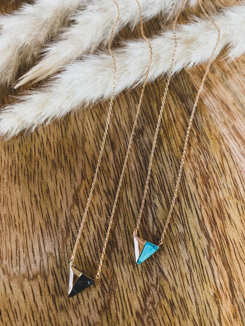 Urbanista SCREENBUSTER Gold Triangle Ncklce With Stone (2 Colors) Special Daily Deals 3 Urbanista SCREENBUSTER Gold Triangle Ncklce With Stone (2 Colors) Special Daily Deals