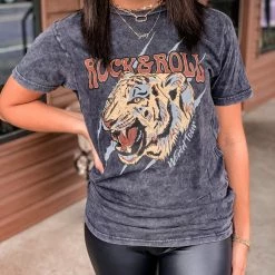 Pierce + Pine Savoy World Tour Tee (S-3X) Clothing