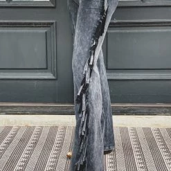 T-party Clothing The Waco Pant In Black