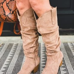 L.A. Shoe King The Maypearl Bootss