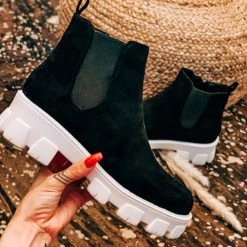 Rad Fashion The Maud Boots In Black (6-11) 14 Rad Fashion The Maud Boots In Black (6-11)