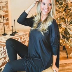 Itssy DAILY DEAL Black Tunic Top & Leggin Two Piece Set (S-3X) Special Daily Deals